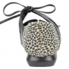 Bailarina Punta Fina Negro Cordón Animal Print Azarey 578K117