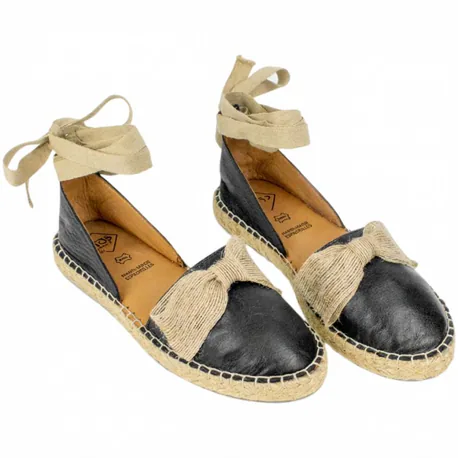 Alpargata Plana Negra de Piel con Lazo y Pulsera Top3 