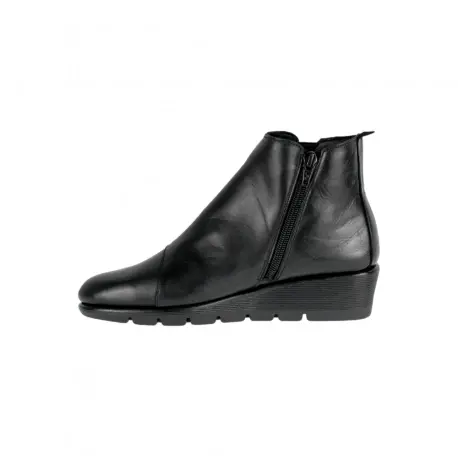 Botines de Piel en Negro con Cuña y Plantilla Extraíble - Doctor Cutillas 77216