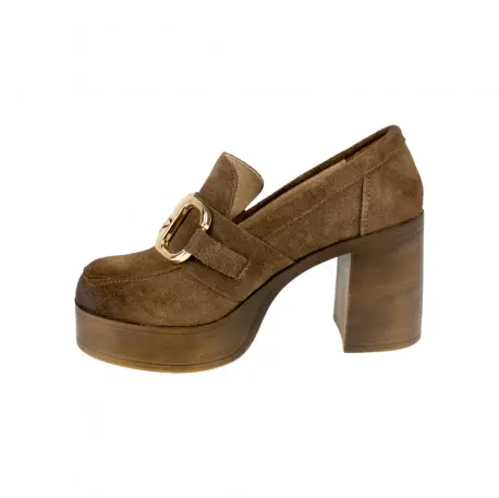 Zapato Tacon Ancho y Plataforma con Estribo Mustang 54031