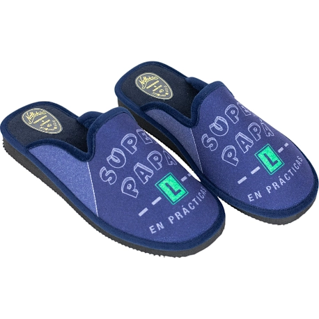Zapatillas Casa Ligera  Super Papá en Prácticas  Nellakis 296
