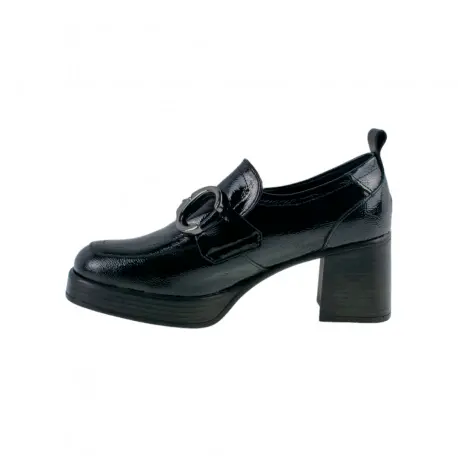 Mocasin Mujer en Charol Negro Beige con Tacon Cuadrado y Plataforma Wikers E-138